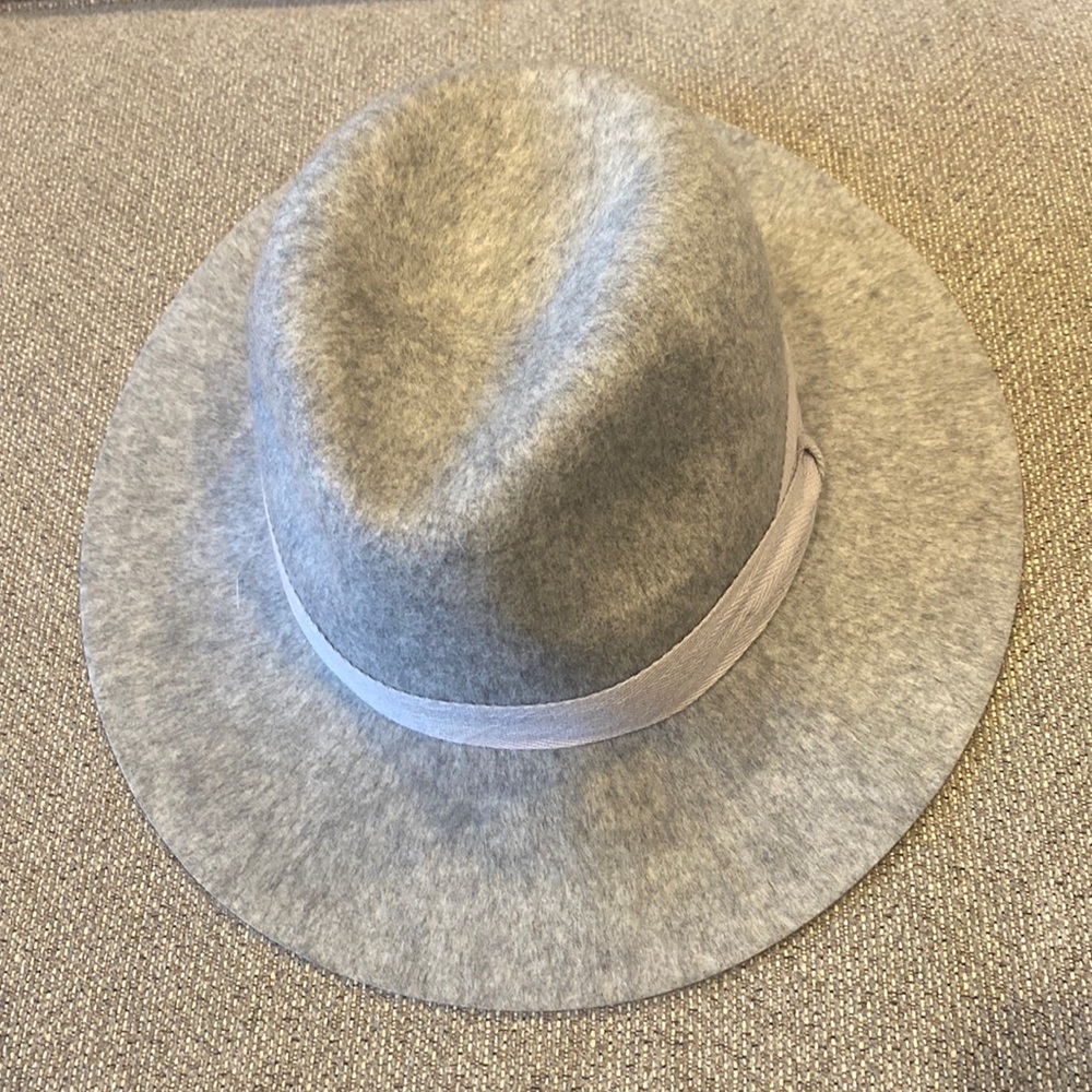 Phenix 100% wool hat